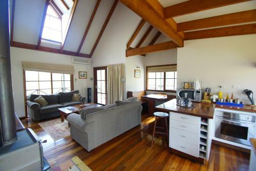 Lodge Manzanilla Ridge