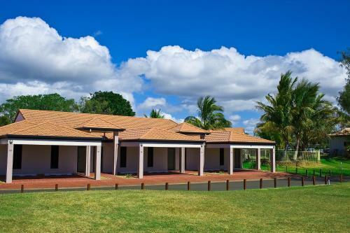 Hotel Coral Cove Resort