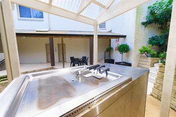 Aparthotel Terrigal Sails Serviced Apartments