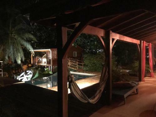 Charmant Bungalow Au C?ur De L?�le