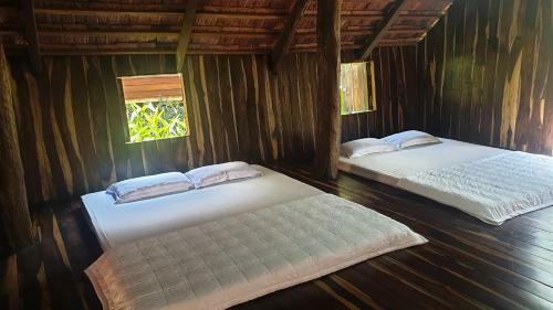Lodge Troh B?'s P? Lang Homestay