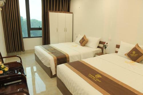 T??ng V�n Legend Hotel