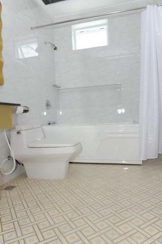 Hotel Kh�ch S?n Sao Nam
