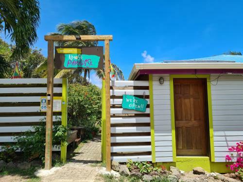 Apartamento Almost Paradise Cottage Retreats