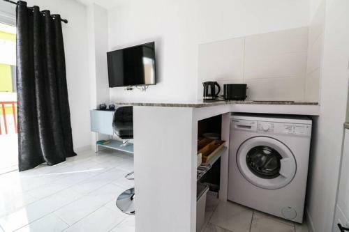 Comfortable New Apartment Next To The Las Canteras Beach