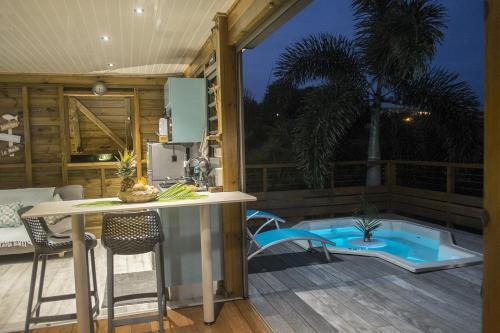 Bunga-lodge (bungalow 4* Avec Piscine Priv�e)