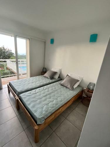 Villa Tropical Quintet