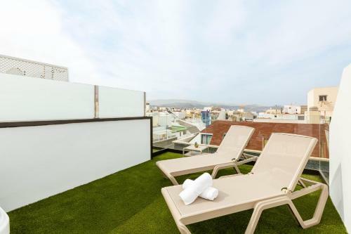 Apartamento Luxury Penthouse With Jacuzzi La Strada