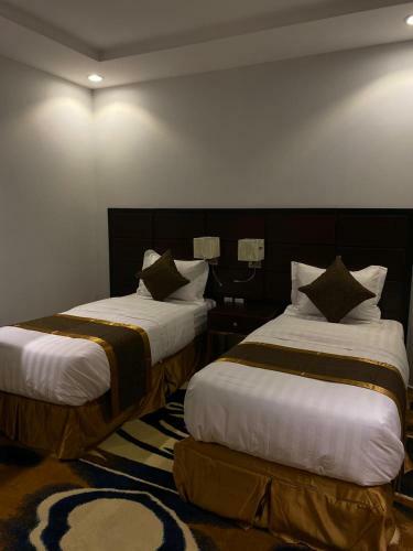 ???? ????? Thekra Hotel