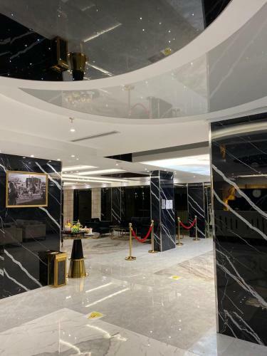 ???? ????? Thekra Hotel