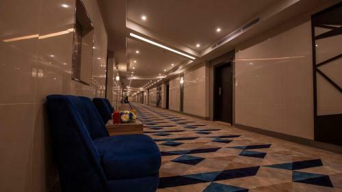 Nukhbat Almakan Apartment Hotel