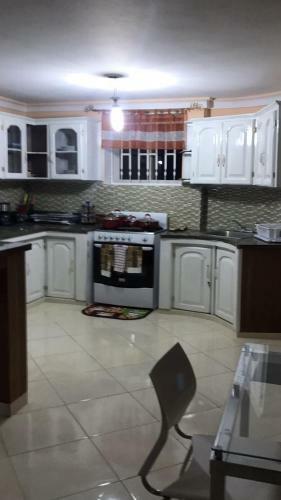 Hostal La Casa Guest House And Bar