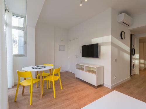 Apartamento Luxurious Apt - Side Sea Views - Aircon