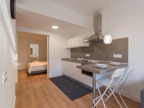 Apartamento Luxurious Apt - Side Sea Views - Aircon