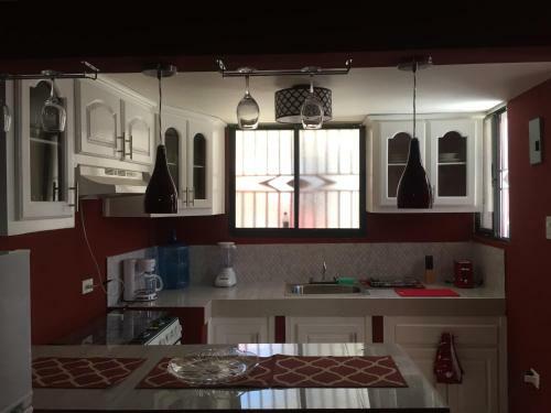 Hostal Skye Bar & Lounge