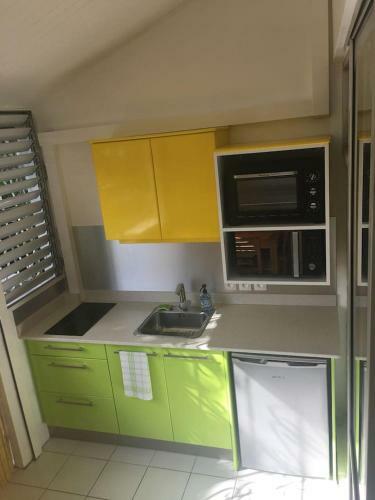 Apartamento Studio-mezzanine Proche Toutes Commodit�s