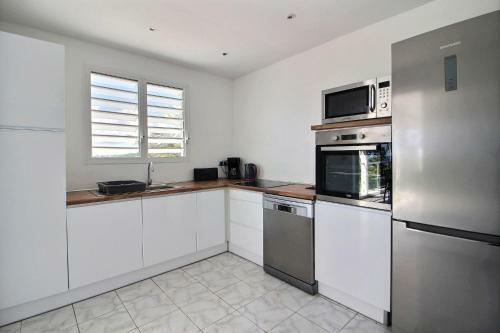 Villa Thomana, Piscine, Vue Mer Et Plage � 100 M !