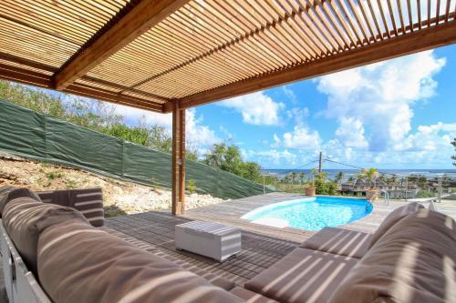 Villa Thomana, Piscine, Vue Mer Et Plage � 100 M !