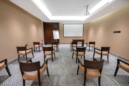 ???? ????? ?????suknai Royal Hotel
