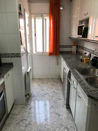 Fenals Sunny Apartment 3 Bdr Swimming Pool&parking