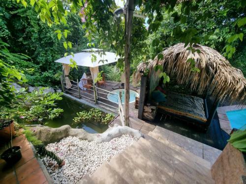 Hostal Racoon Lodge