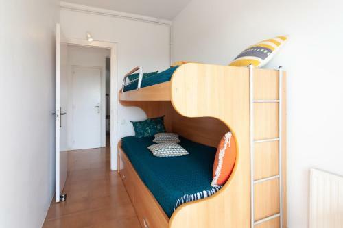 Villa Holiday House In A Garden With View