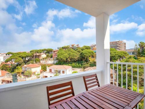 Nice Apartment In Catalu�a On The Mediterranean
