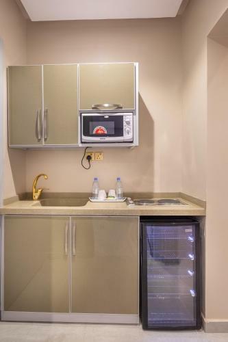 Hotel Kyona Purple -al Qurayat