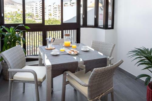 Almar Apartment In Los Cristianos With AC