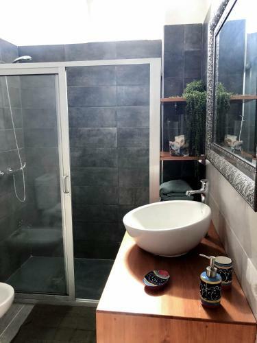 Apartamento Close To Everything | A/c+ Wifi | 1min Beach |