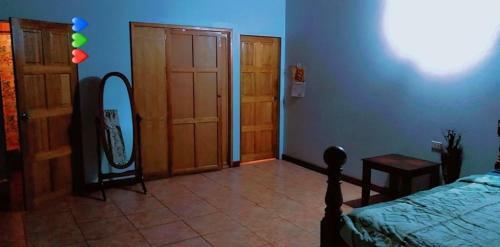 Bed & Breakfast Major Key Property