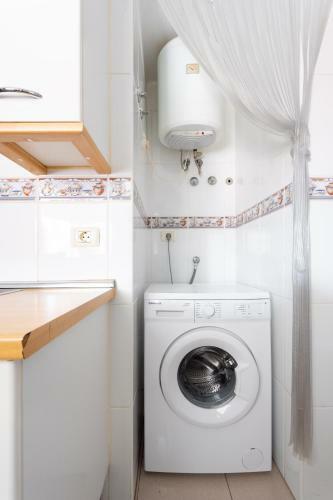 Apartamento Home2book Los Cristianos, Pool & Beach