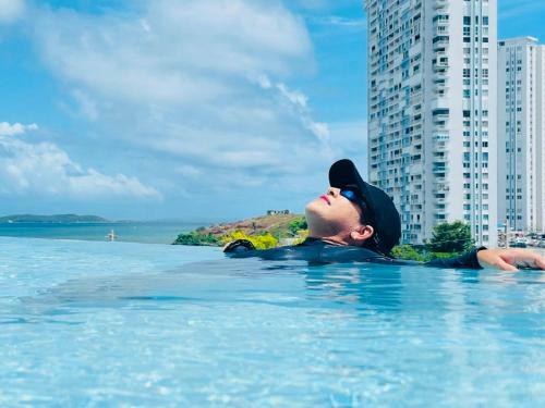 Wonderful Ocean View Apartment