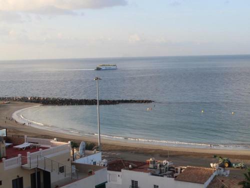 Apartamentos Vista Bah�a - Seafront Terrace