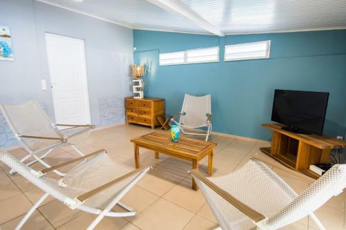 Villa Les Amandiers 8 Chambres Face � La Mer!