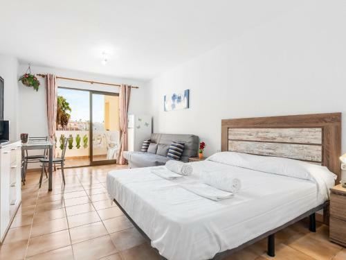 Apartamento 651 Bright Studio, Heated Pool And Wi Fi