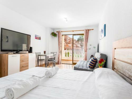 Apartamento 651 Bright Studio, Heated Pool And Wi Fi