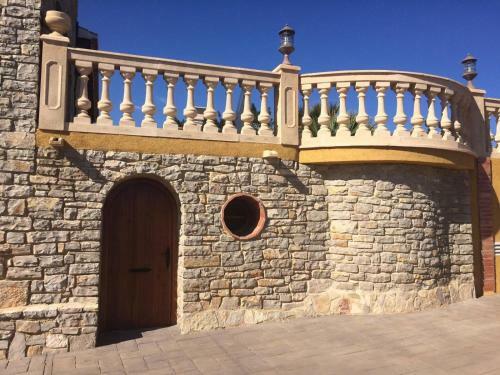 Spacious Villa With Large Private Pool And Incredible Views