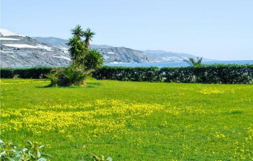 Nice Apartment In L�jar W/ Wifi And 2 Bedrooms