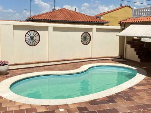 Magnifico Chalet Con Piscina !!!