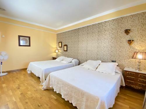 Magnifico Chalet Con Piscina !!!