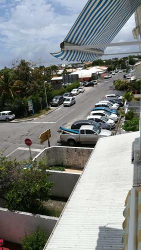 Apartamento Marina De Saint-fran�ois: Studio Avec Piscines