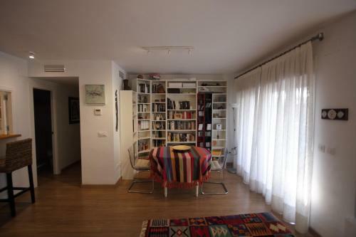 Bonito Apart. Con Parking Y Piscina
