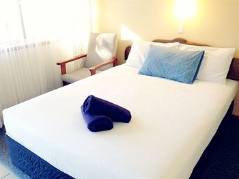 Aparthotel Paradise Court