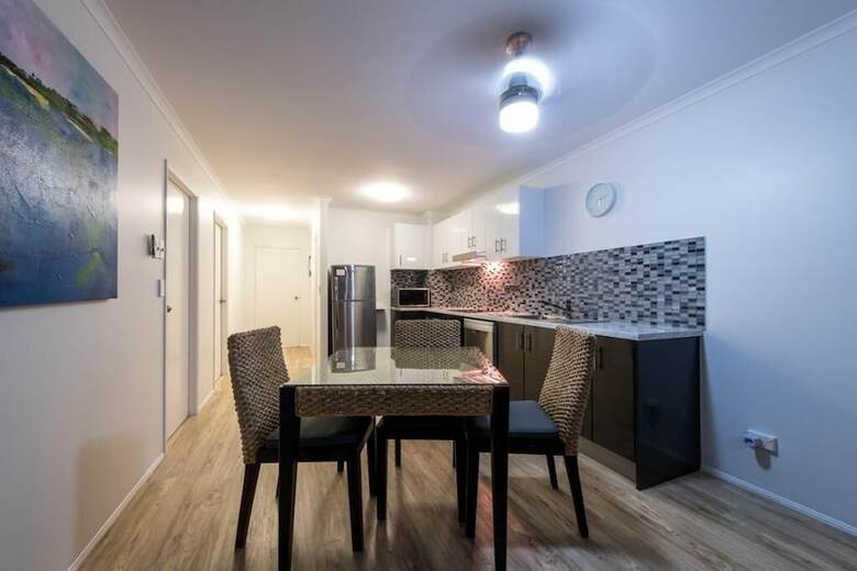 Aparthotel Airlie Apartments