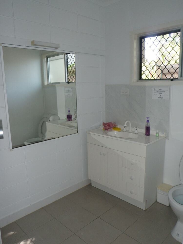 Aparthotel Airlie Apartments