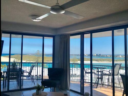 Centrepoint Apartments Caloundra