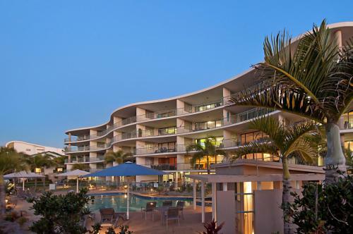 Hotel The Norfolks On Moffat Beach