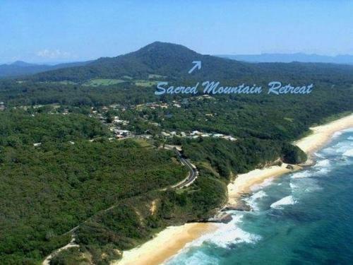Lodge Sacred Mountain Retreat