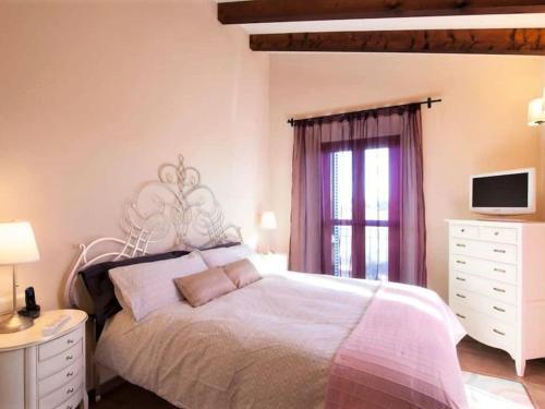 Luxury Villa In Manacor With Private Swimming Pool